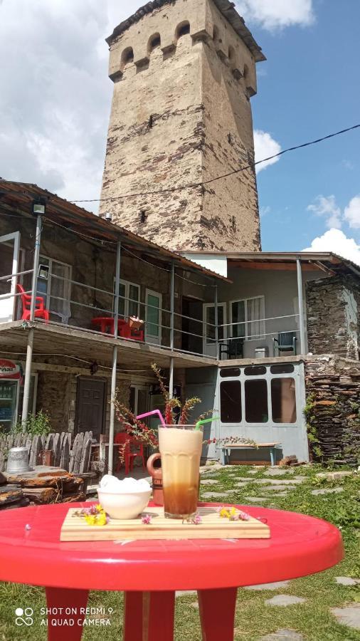 Old Tower Guesthouse - Kafe Uschguli Exterior foto