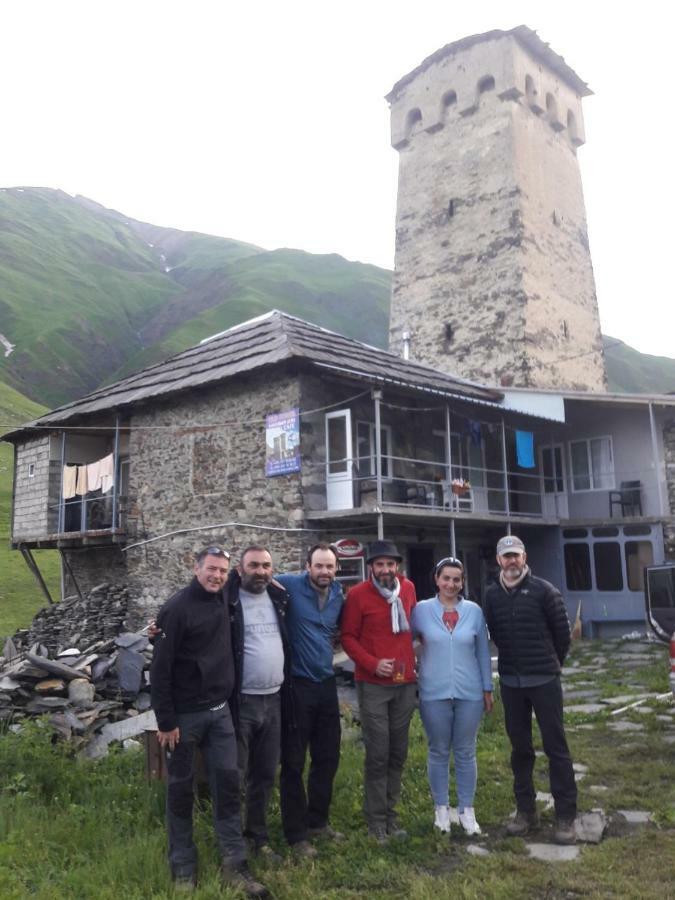 Old Tower Guesthouse - Kafe Uschguli Exterior foto